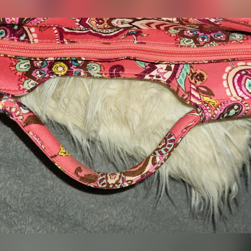 FINAL PRICE!! Vera bradley purse !! - Picture 8 of 16